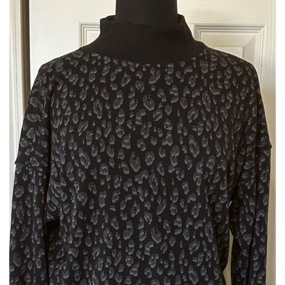 Women's Old Navy Loose Crop Black Animal Print Cotton Polyester Blend Size S - Picture 4 of 16